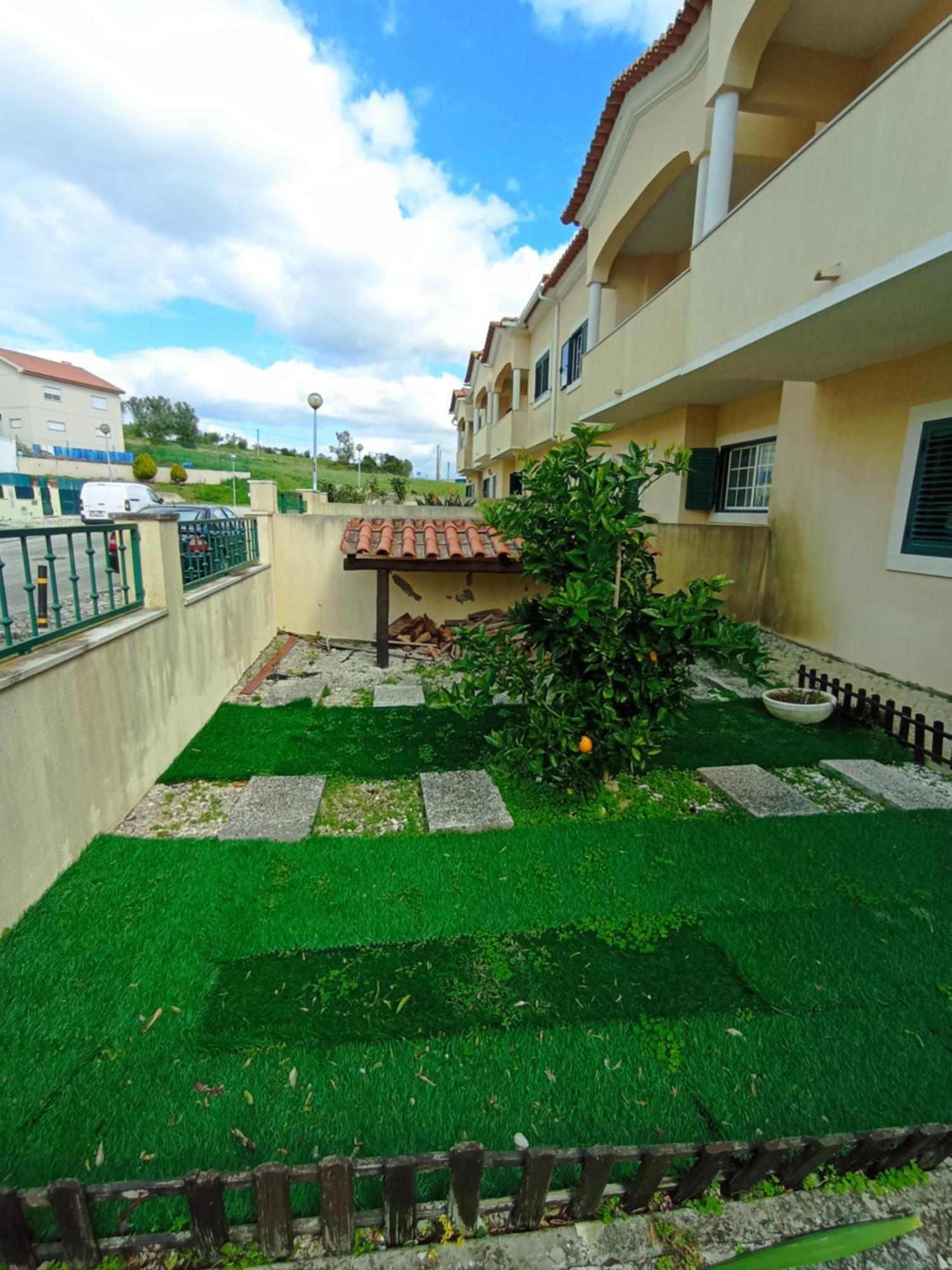 Sossego E Tranquilidade-valley Guest House-perto De Lisboa-estacionamento A Porta Do Gospodarstwo agroturystyczne *